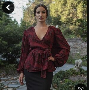 La Femme En Noir Georgette Wrap Top